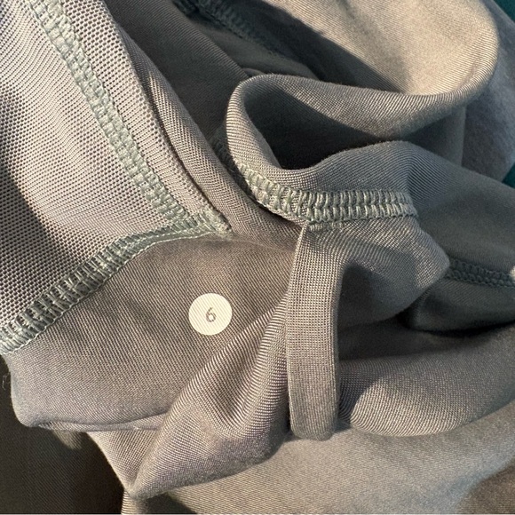 Lululemon Post Power Crop
Earl Grey / Heathered Earl Grey 6 - Picture 14 of 14